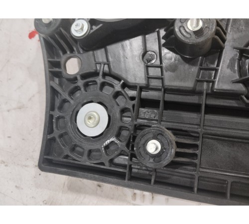 Стеклоподъемник сдвижной двери левый