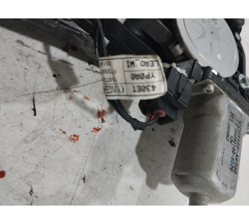 Стеклоподъемник сдвижной двери левый