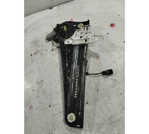 Стеклоподъемник сдвижной двери левый