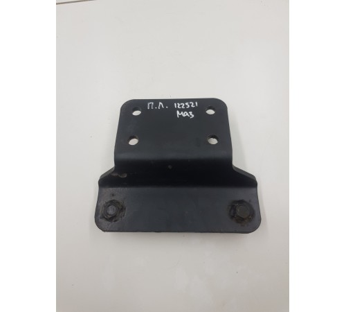 Кронштейн крепление рамы передний левый