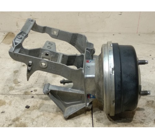 Усилитель тормозов вакуумный