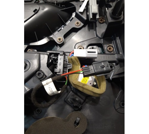 Обшивка двери (задняя, правая) (с подсветкой)