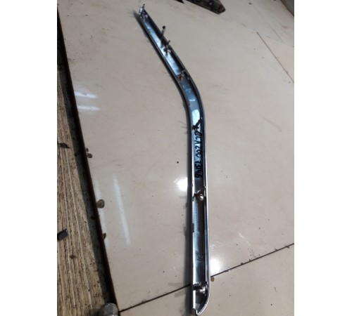 накладка двери декоративная (передняя правая)