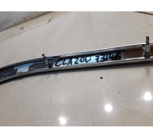 накладка двери декоративная (передняя правая)