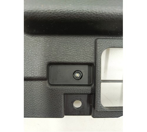 Накладка торпедо правая с модулем подсветки