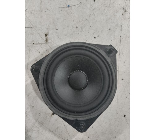 Динамик двери (передний правый)