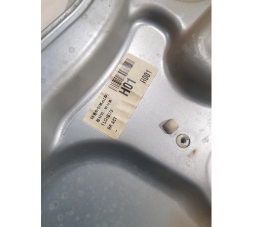 Стеклоподъемник задний правый