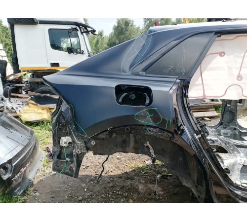 Крыло заднее правое