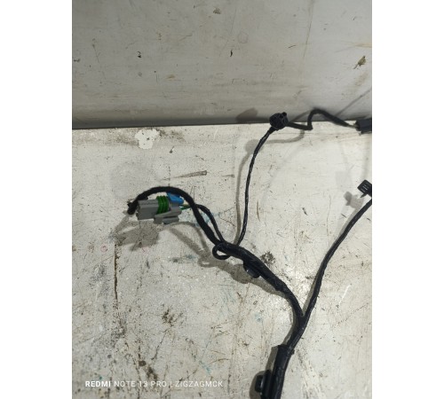 Проводка двери задняя левая