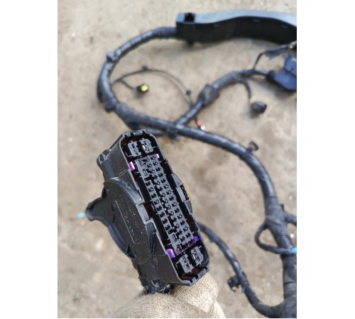 Электропроводка подкапотная с монтажным блоком