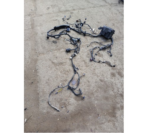 Электропроводка подкапотная с монтажным блоком