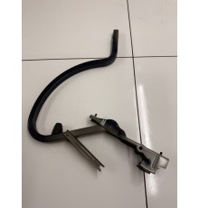 Петля крышки багажника левая