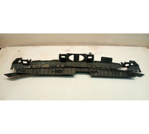 Накладка под решетку радиатора