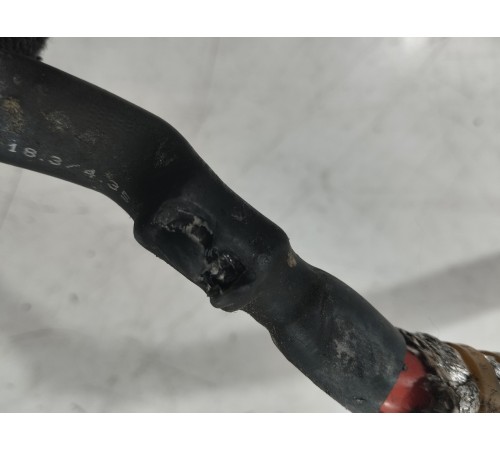 Клемма аккумулятора