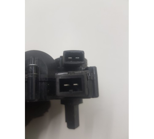 Моторчик привода заслонок отопителя