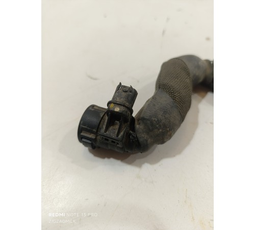 Патрубок вентиляции картера