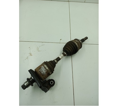 Привод (полуось) передний левый