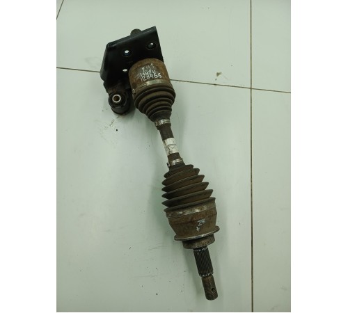 Привод (полуось) передний левый