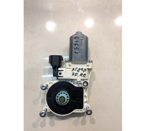 Моторчик стеклоподъемника (передний, правый)