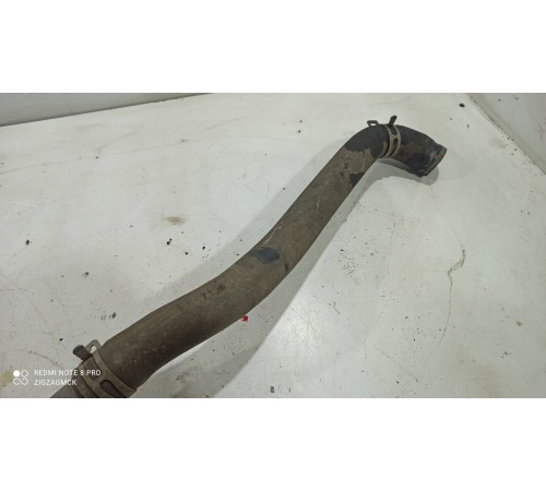 Патрубок системы охлаждения