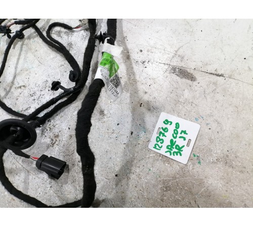 электропроводка двери задняя правая