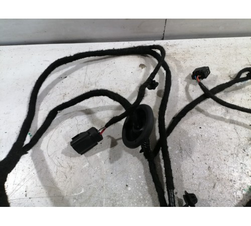 электропроводка двери задняя правая