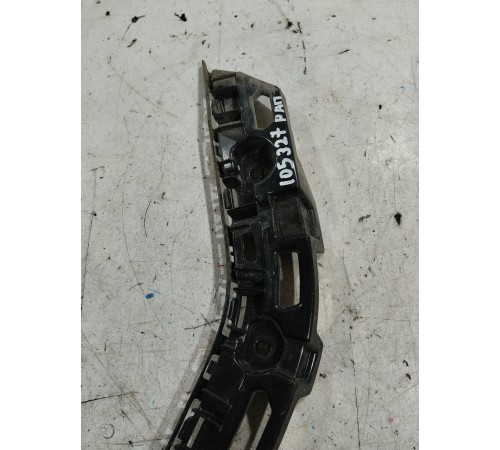 Кронштейн(крепление) заднего бампера правый