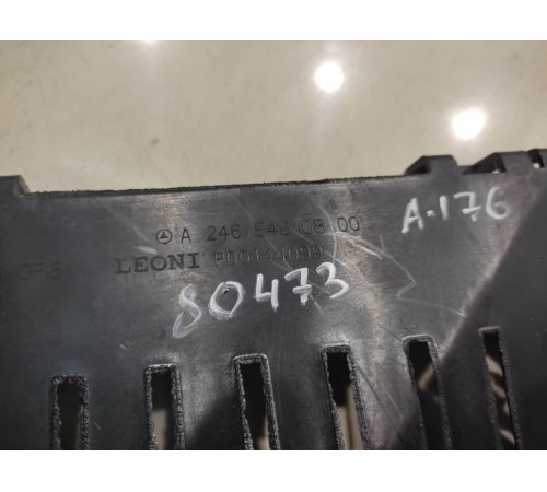 Канал электропроводки( пластик салона)