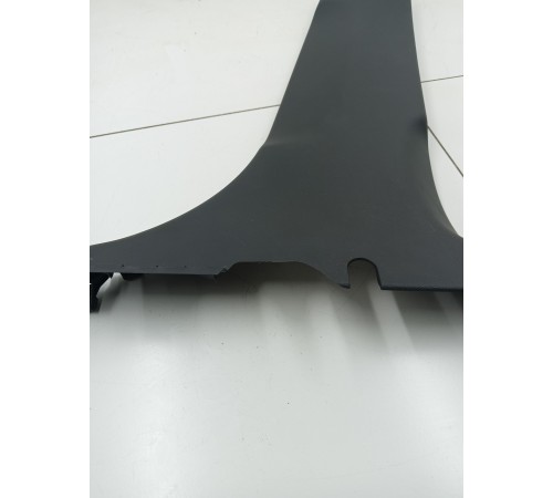 Обшивка центральной стойки правая нижняя