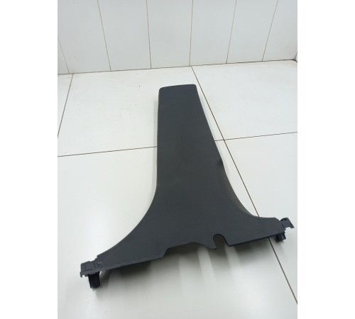 Обшивка центральной стойки правая нижняя