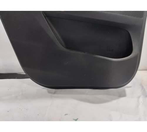 Обшивка двери задняя левая