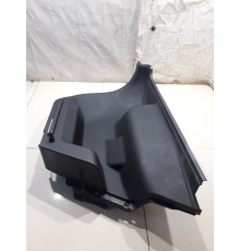 Обшивка багажника правая