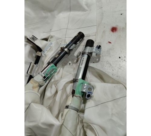 Подушка безопасности боковая (шторка) левая