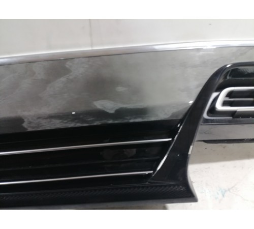 Воздушный дефлектор центральный с декоративной накладкой торпедо