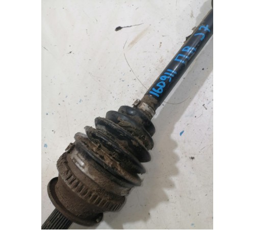 Полуось (привод) передний правый