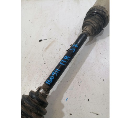 Полуось (привод) передний правый