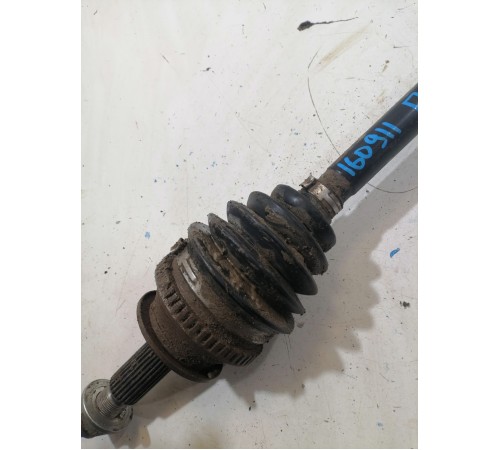 Полуось (привод) передний правый