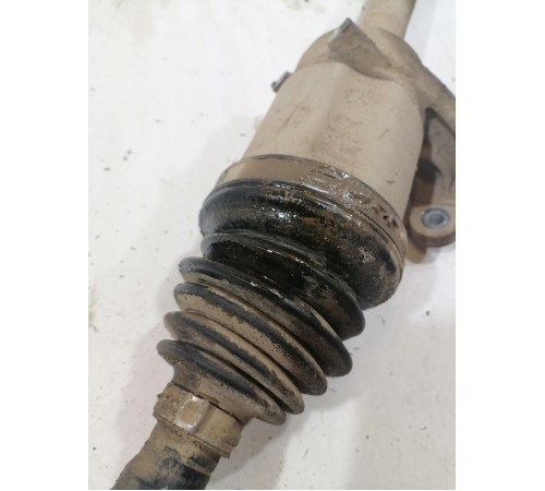 Полуось (привод) передний правый