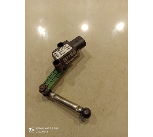 Датчик регулировки дорожного просвета(задний левый)