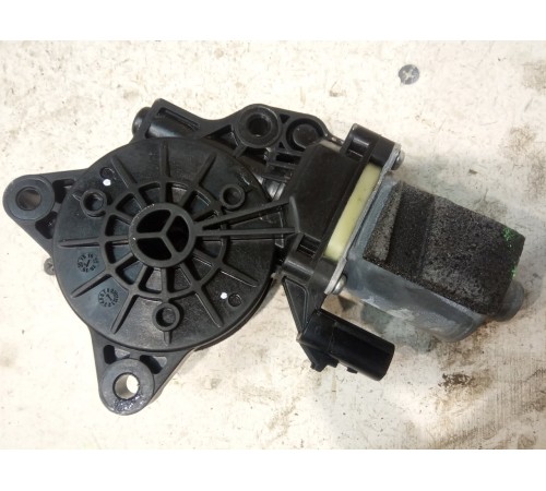 Моторчик стеклоподъемника передний левый