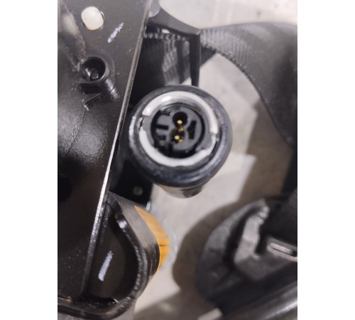 Ремень безопасности передний левый