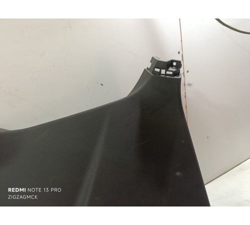 Обшивка крышки багажника