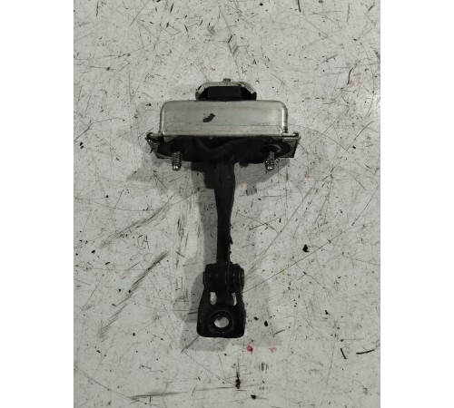 Ограничитель двери передний левый