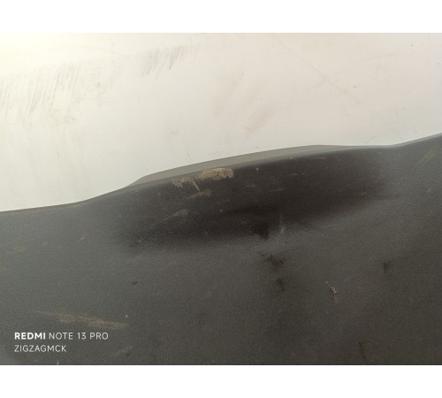 Обшивка крышки багажника