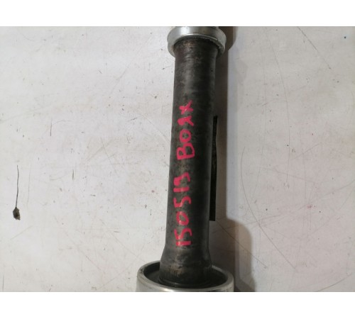 Промежуточный вал передний левый