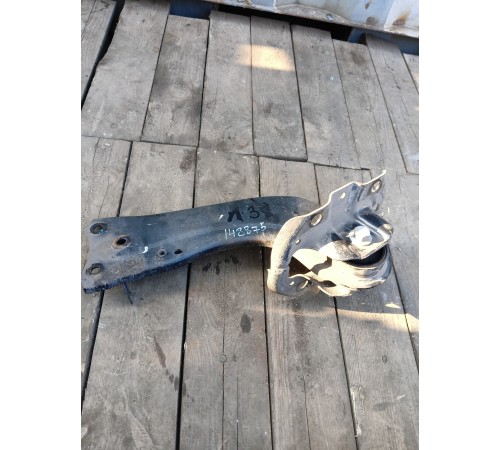 Рычаг подвески задний левый