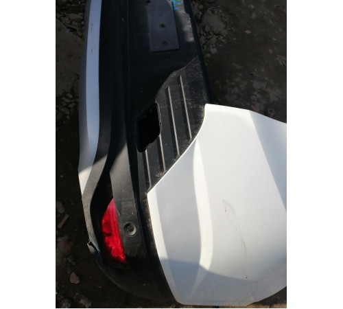 Задний бампер  в сборе