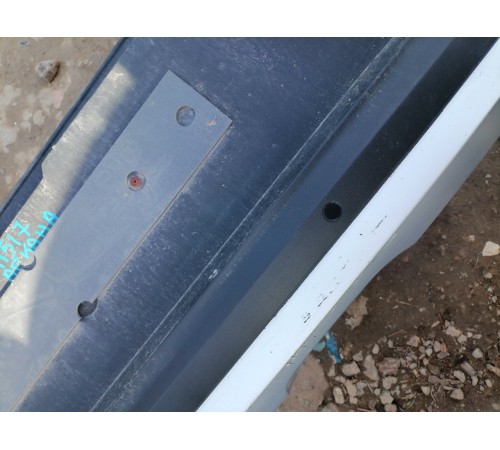 Задний бампер  в сборе