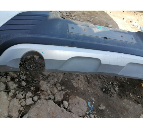 Задний бампер  в сборе