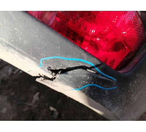 Задний бампер  в сборе